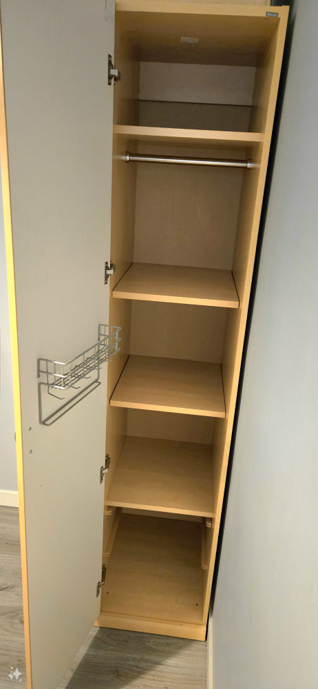 Tall bookcase with door - photo 3