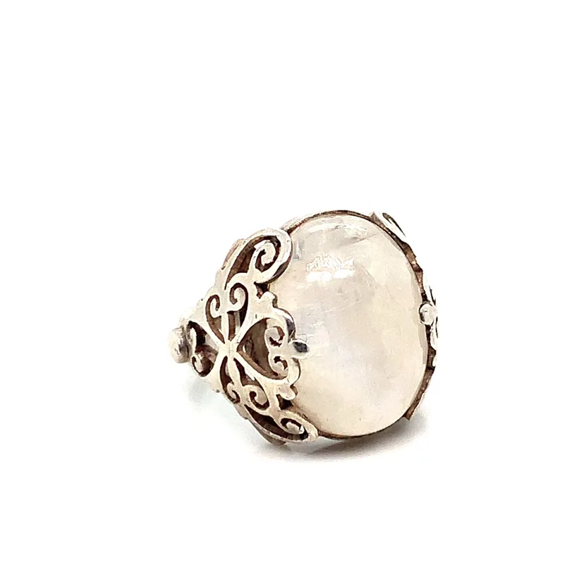 Sterling Silver Moonstone Cocktail Ring image indicator(5)