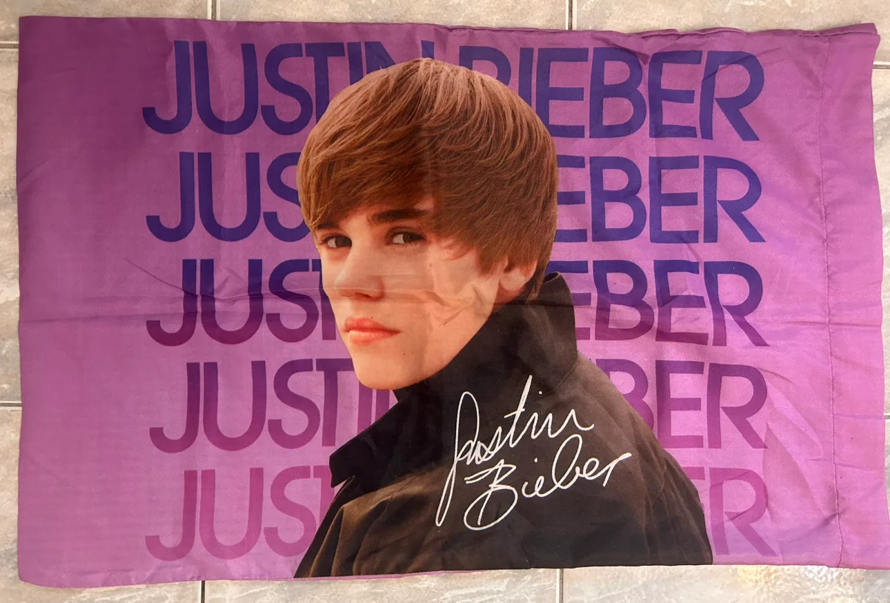 Justin Bieber Pillow Case thumbnail