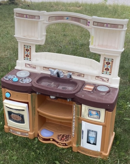 Step2 Naturally Playful Kitchen