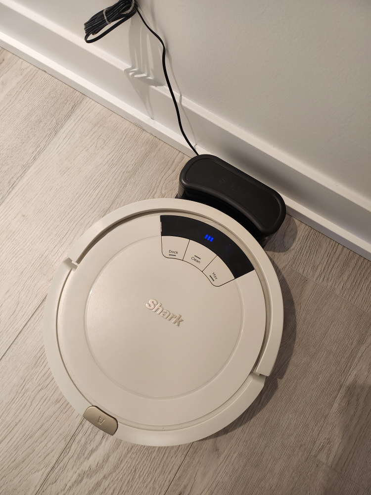 MOVING SALE - Shark Robot Vacuum with Wi-Fi Voice Control - photo 2