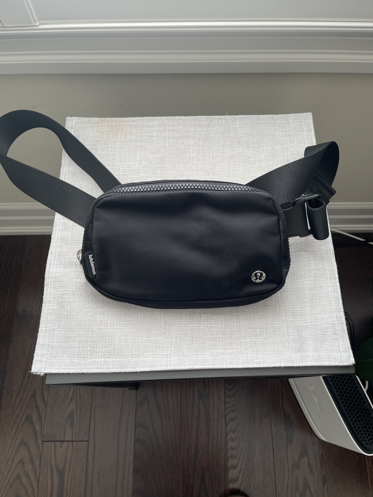 Lululemon Everywhere Belt Bag - photo 5