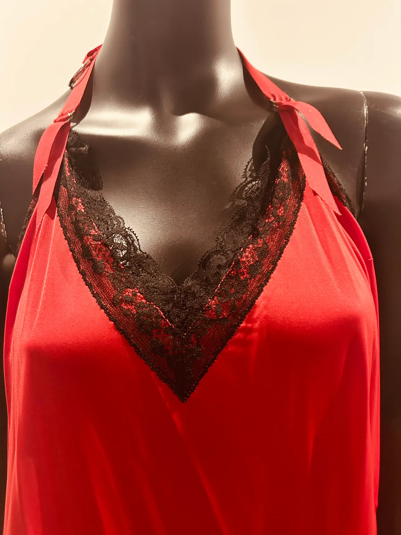 New with tags Comme des garçons lace trimmed dress image indicator(4)