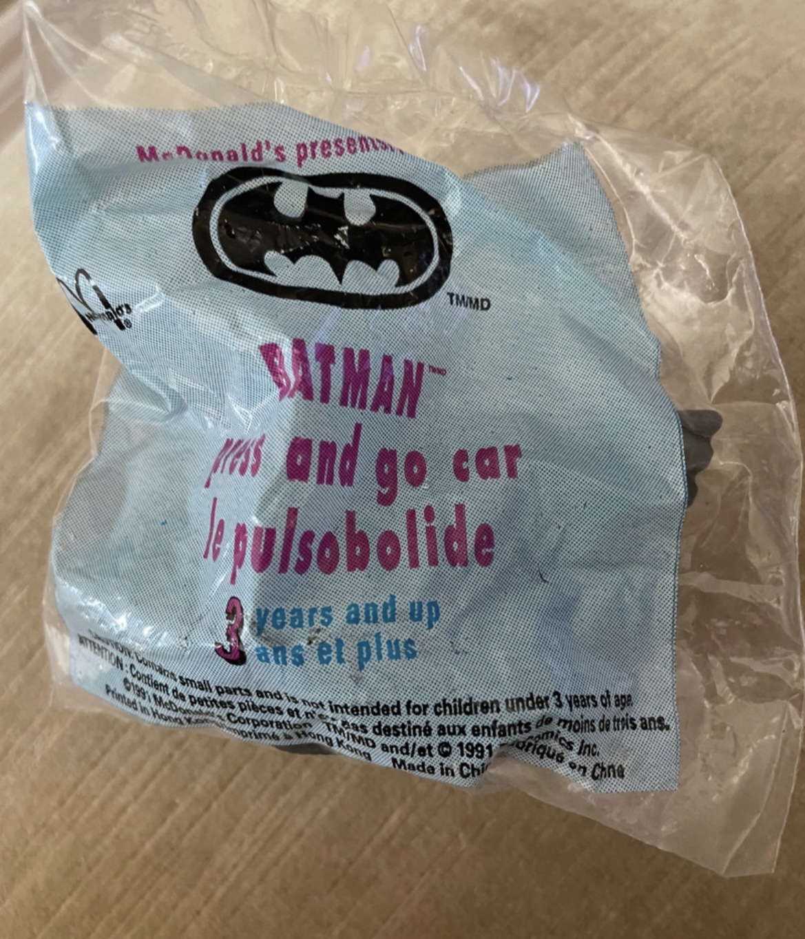 Vintage 1991 Mcdonalds Batman Press and Go Car - photo 3