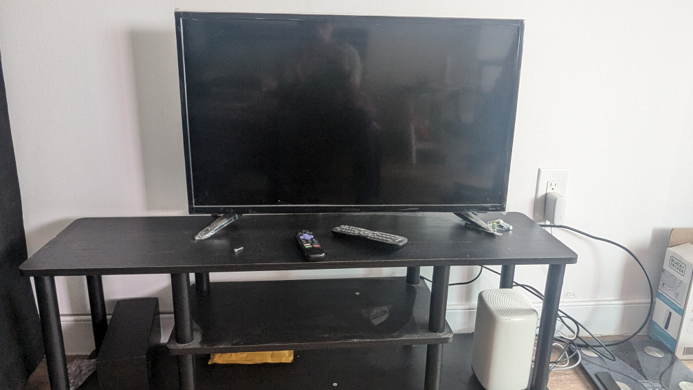 Roku TV - photo 2