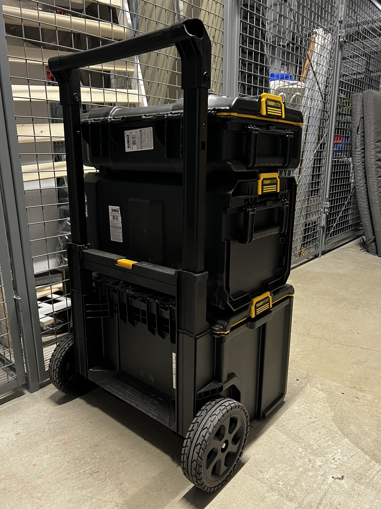 DeWalt ToughSystem 2.0 Stackable Tool Box Set - photo 4
