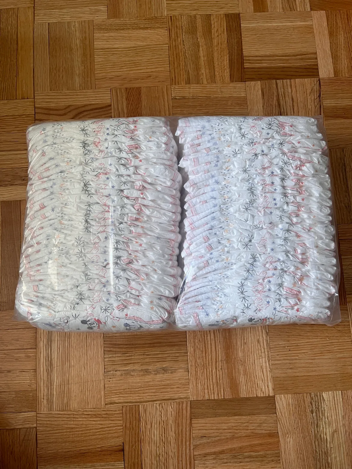 56 x Size 3 Huggies Snug & Dry Diapers image indicator(2)