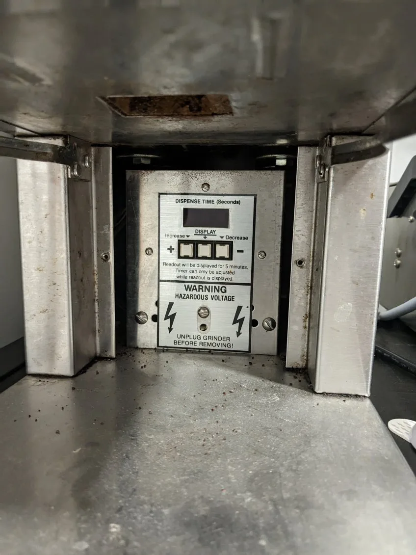 Commercial Coffee Grinder and Commercial Coffee Machine/Brewer image indicator(7)