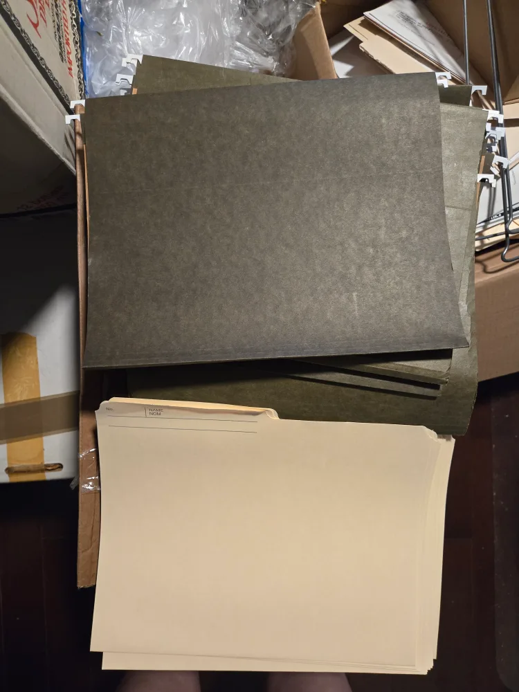 Hanging File Folders and File Folders #freecycle thumbnail