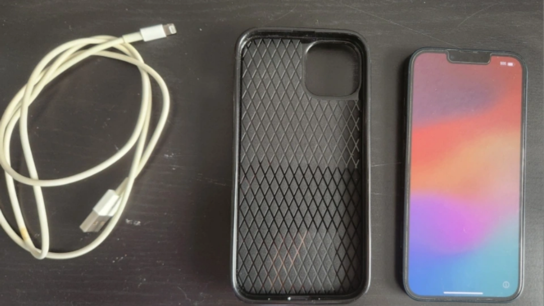 iPhone 13