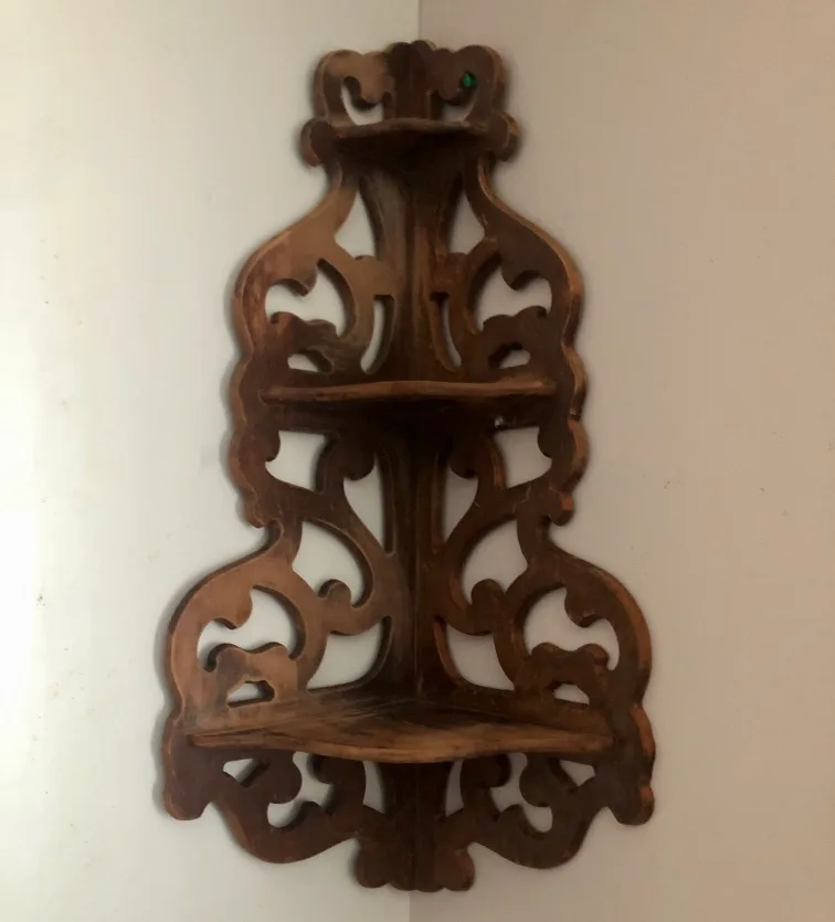 Wooden Corner Shelf image indicator(4)