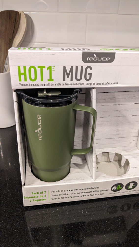 Insulated travel mug
