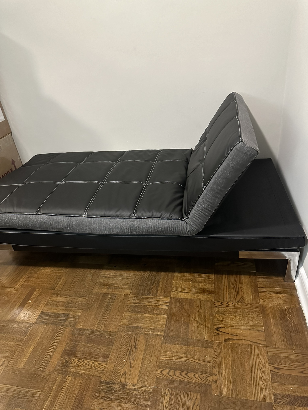 Black Bed/Chaise Lounge - photo 2