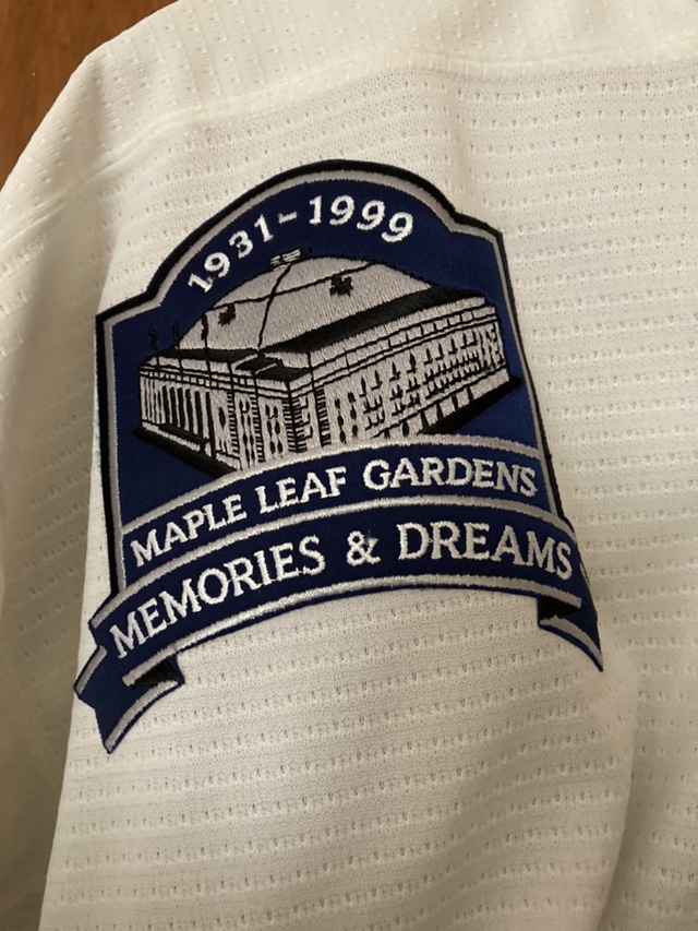 Toronto Maple Leafs Jersey - Size 52 - photo 2