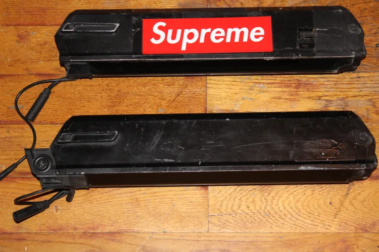 2 x Electric Bike Batteries & Chargers (NCM DasKit i5) image indicator(2)