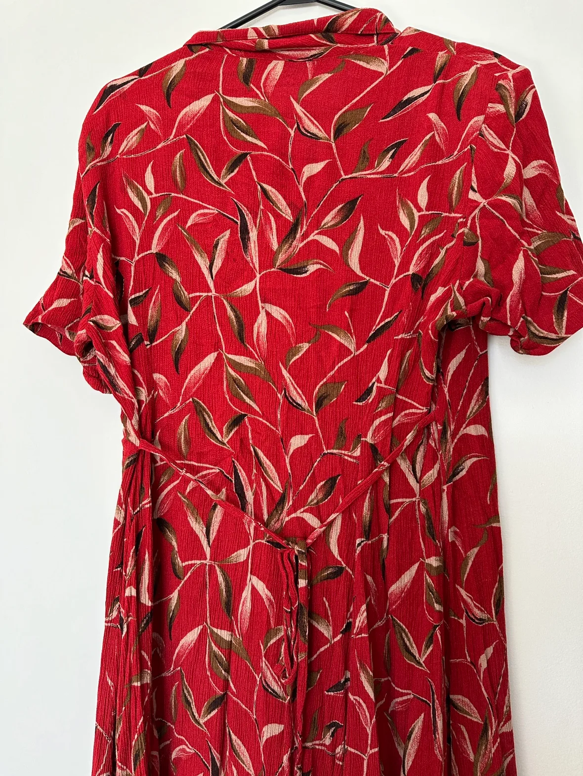 Red Floral Button-Down Dress image indicator(5)