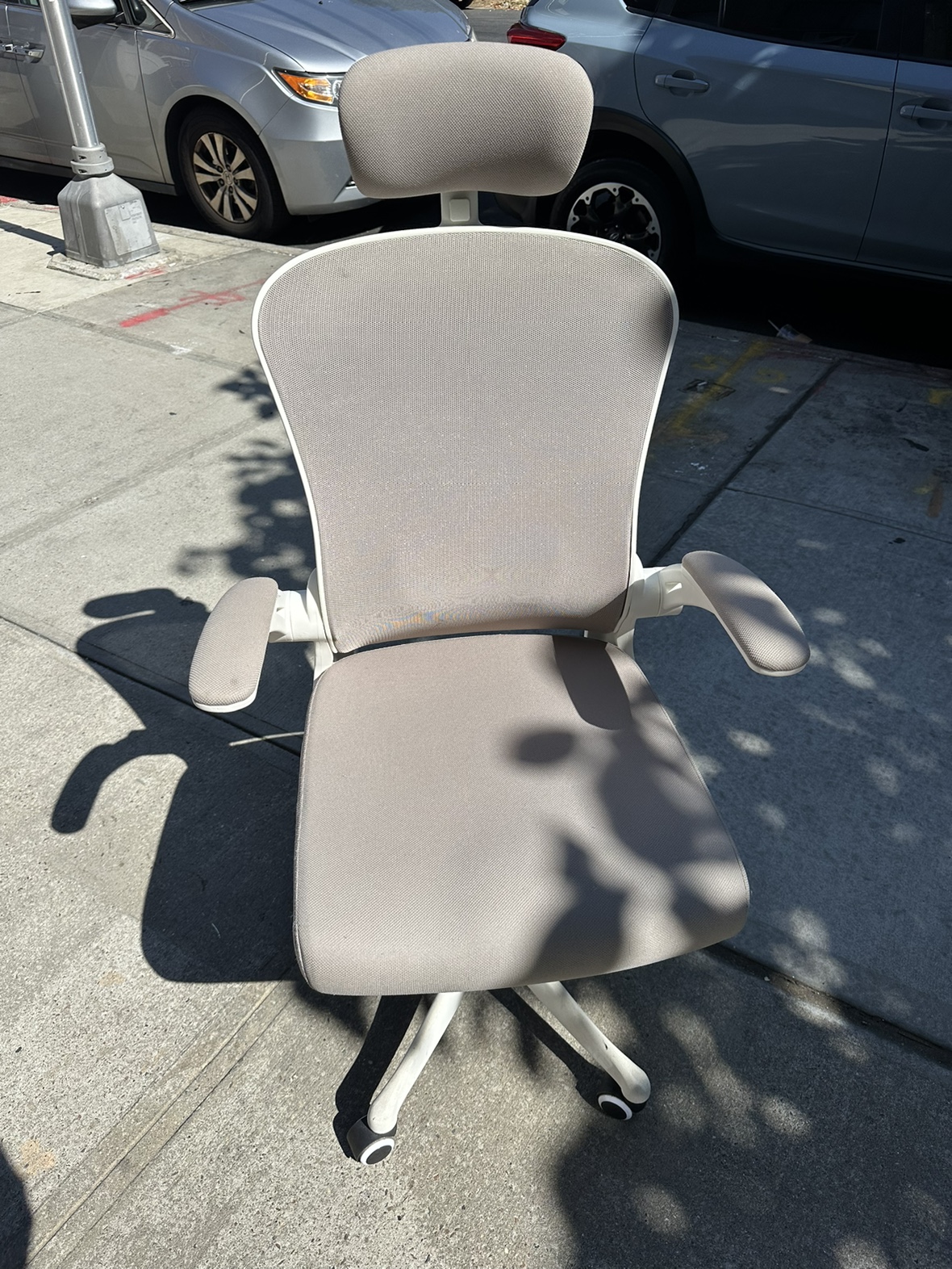 Ergonomic chair - photo 2