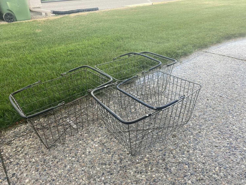 Set of 3  Wire Shopping Baskets - photo 3