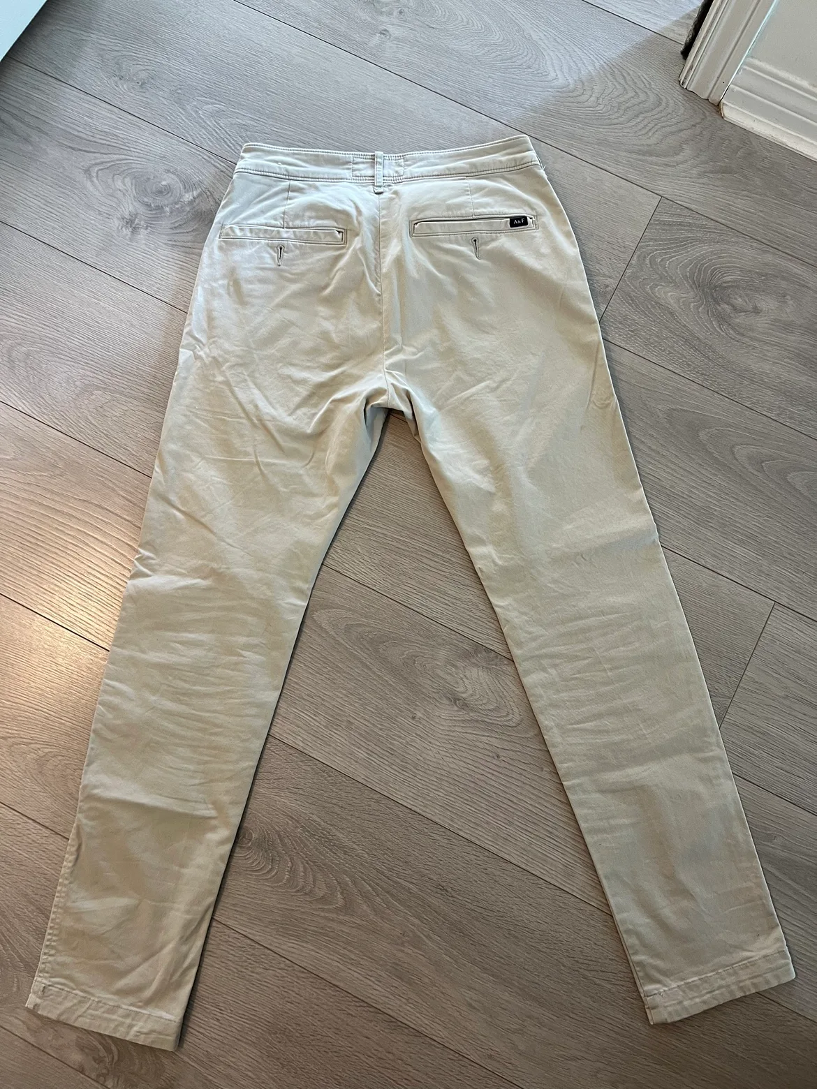 Abercrombie & Fitch Skinny Chinos 30/29 men image indicator(2)