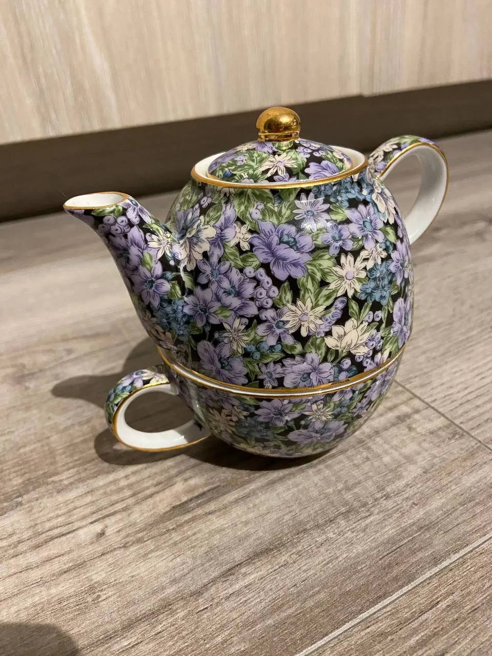 Teapot and Cup Set thumbnail