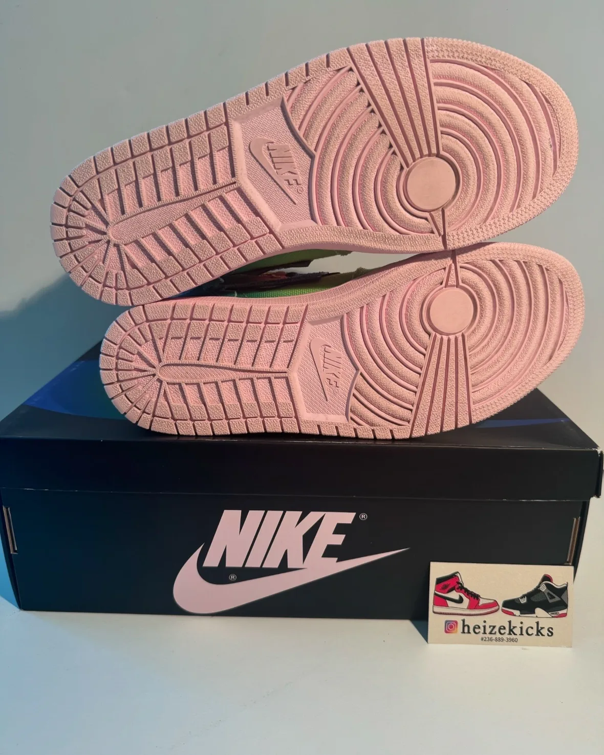 Jordan 1 High J Balvin size 10 image indicator(5)