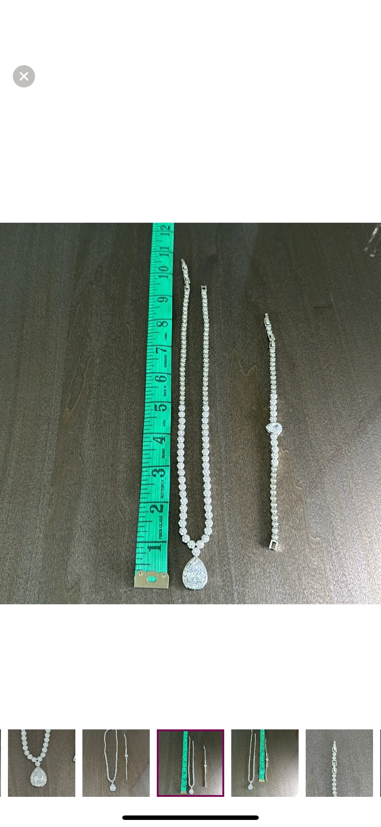 Crystal Jewellery Set image indicator(8)
