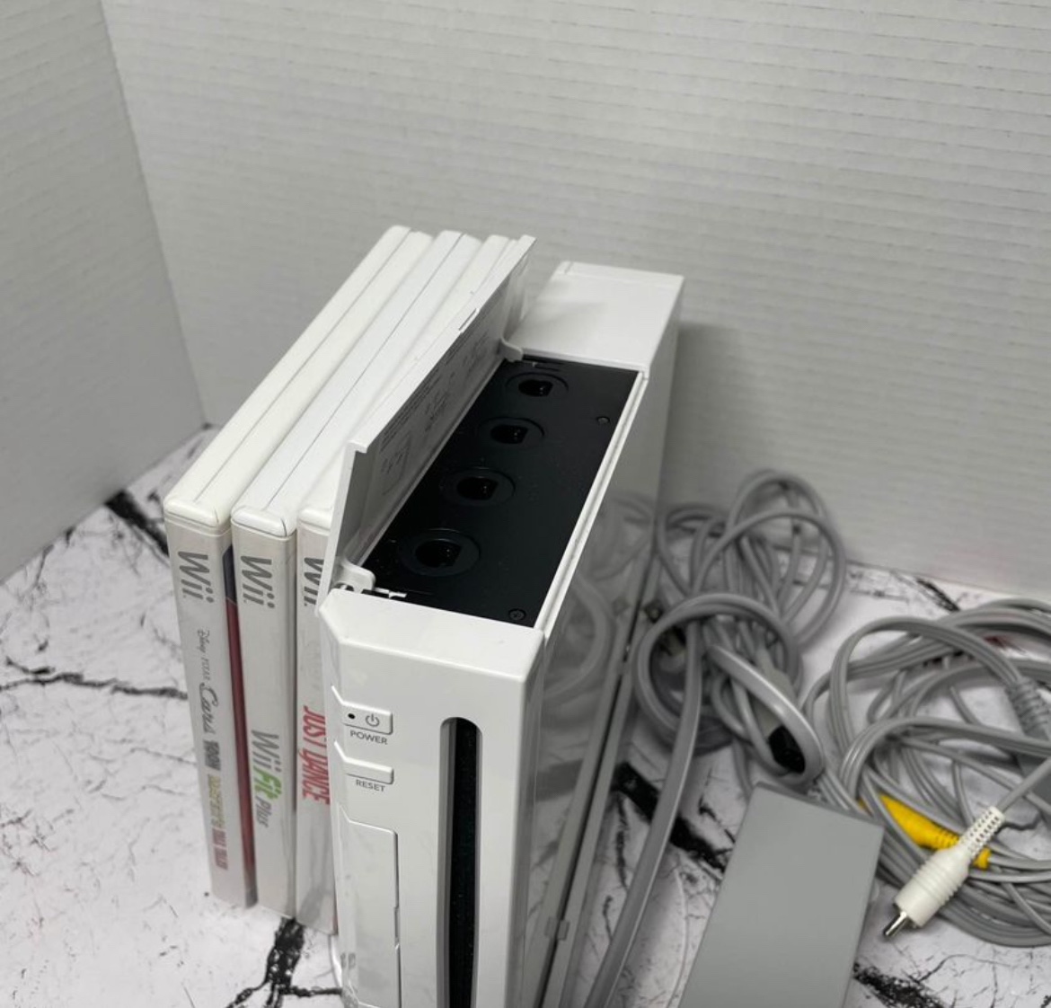 Wii Console and Games No Sensor No Remotes - photo 2