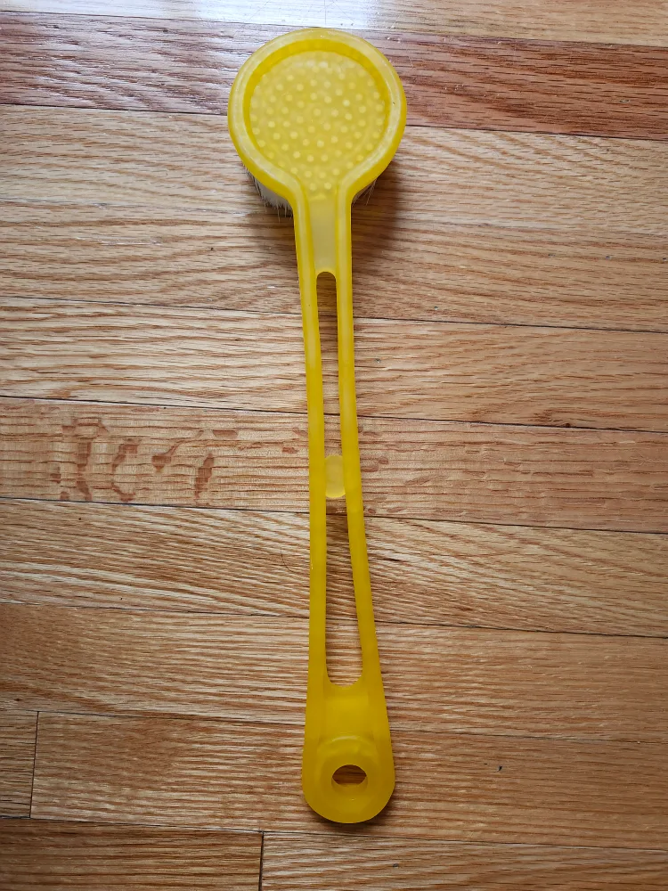 Yellow Bath Brush image indicator(2)