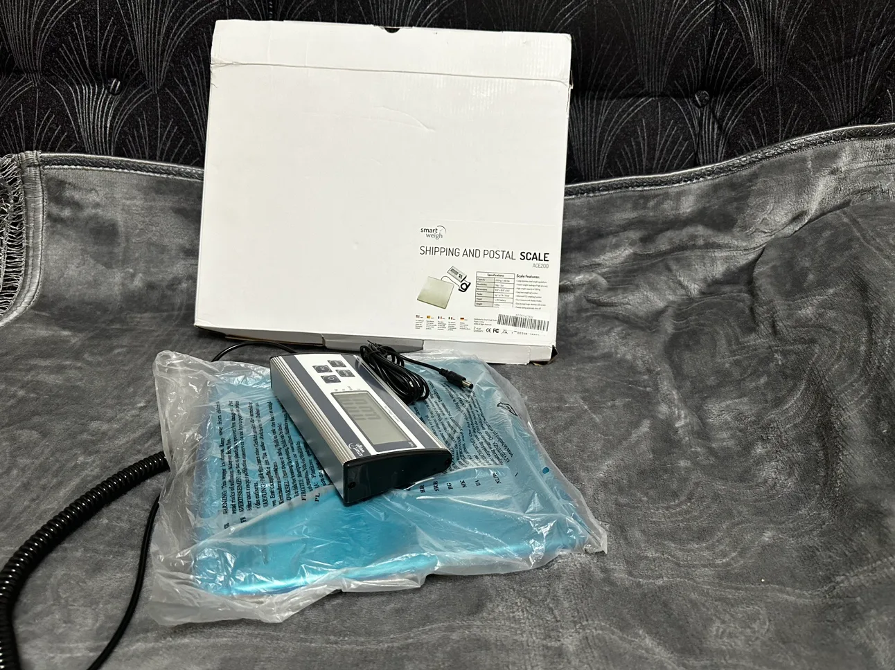 Smart Weigh Shipping and Postal Scale image indicator(6)