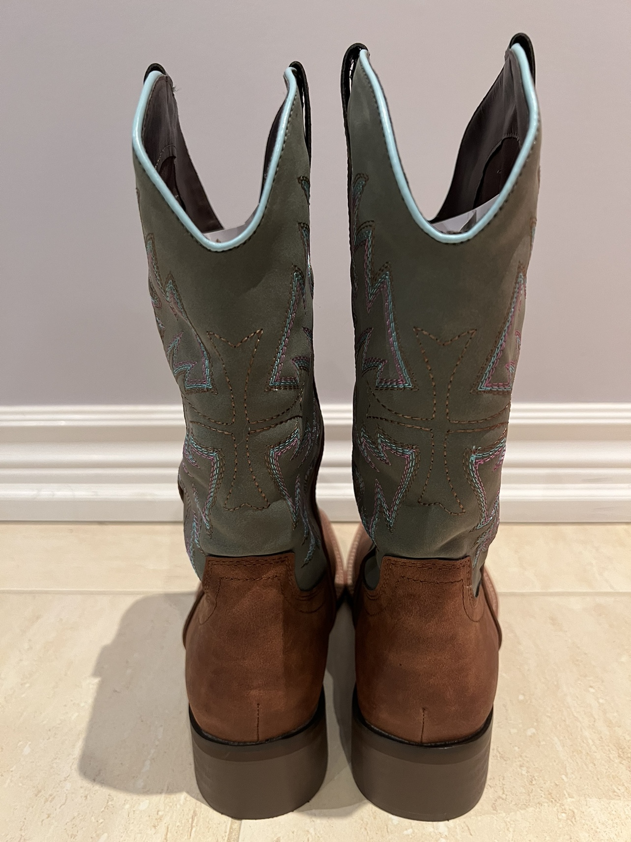 Women's Cowboy Boots (size 39 EU/ size 9 US) - photo 5