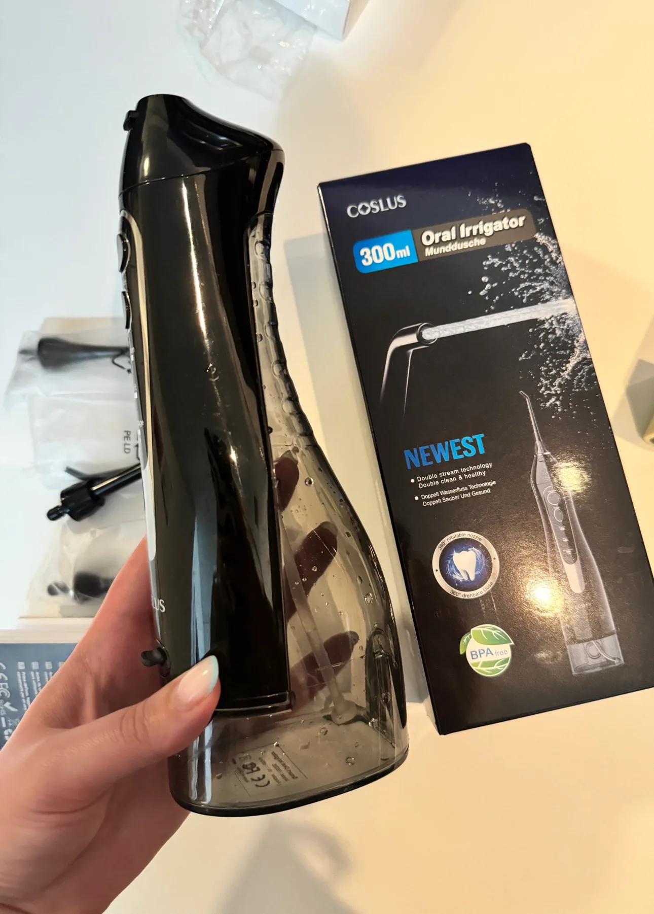 COSLUS Oral Irrigator - Used only once image indicator(2)