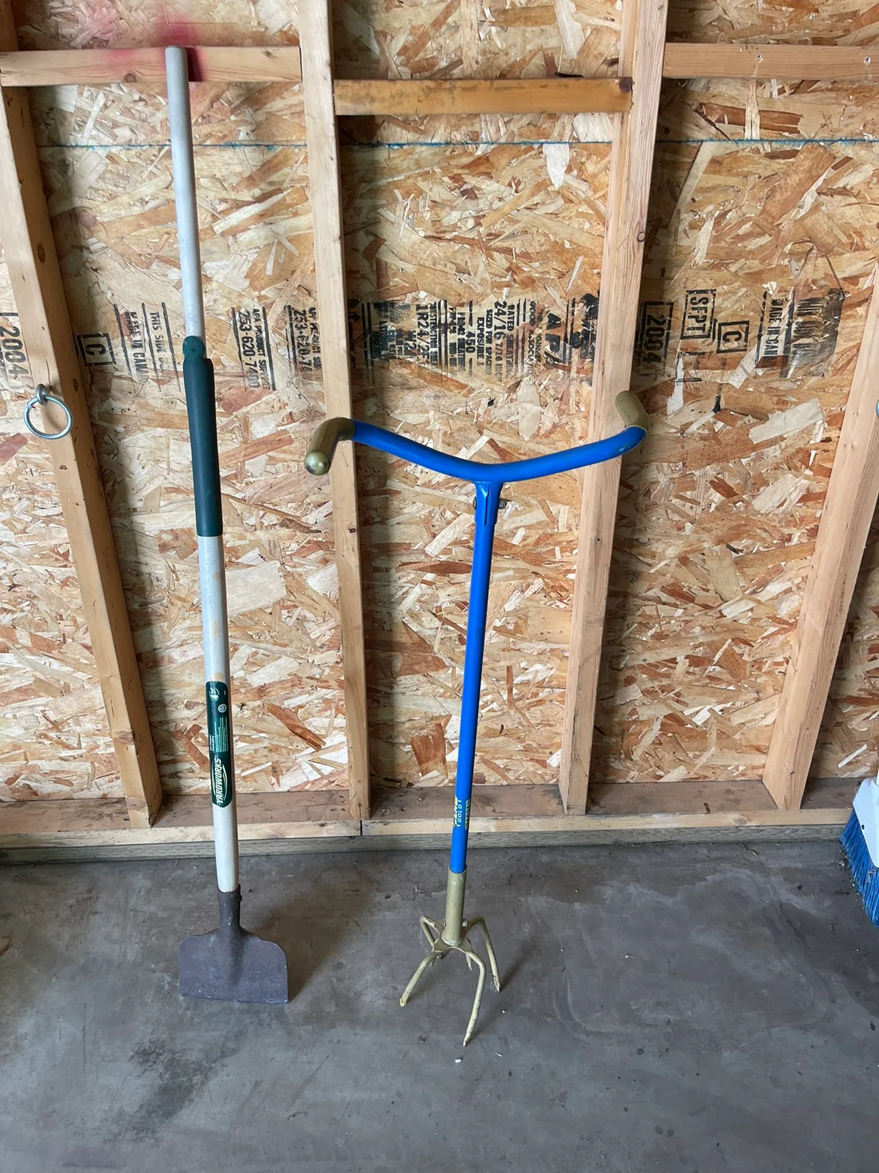 Claw Garden Tool thumbnail