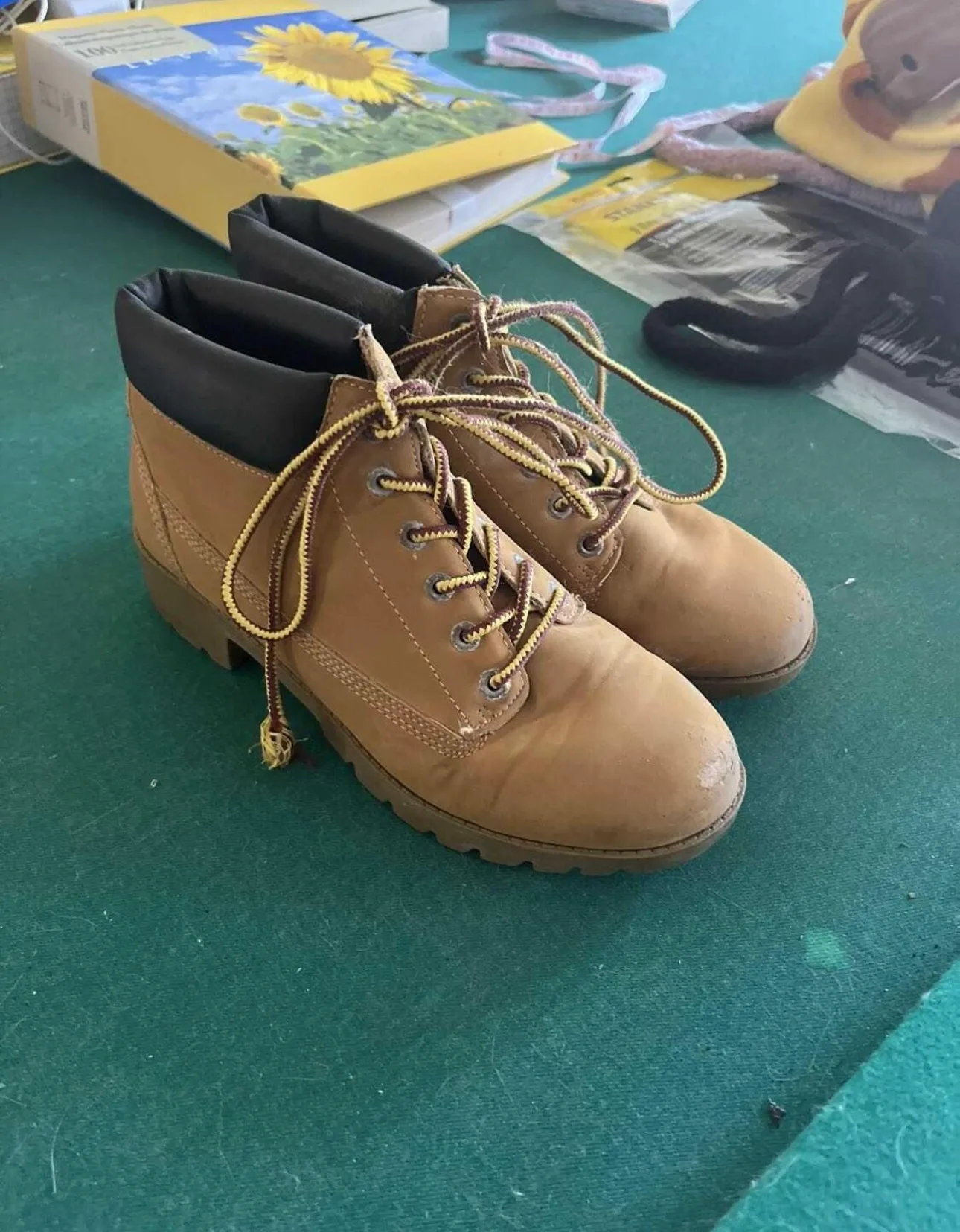 Women’s Brown Boots image indicator(2)