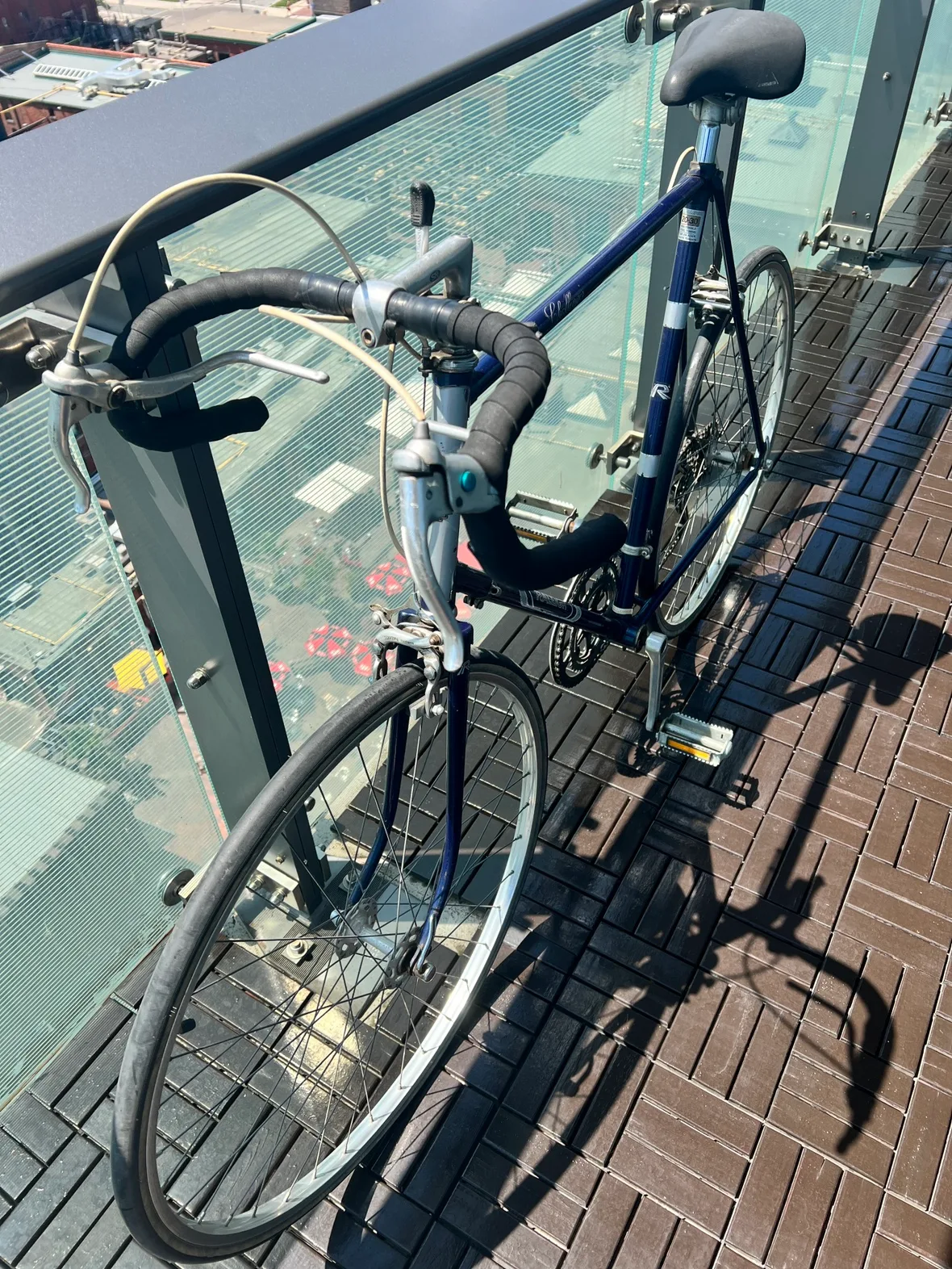 Raleigh Road Bike, 23/24” frame, Mens image indicator(2)