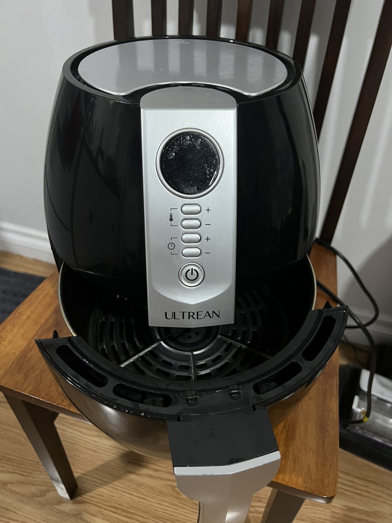 Air fryer - photo 2
