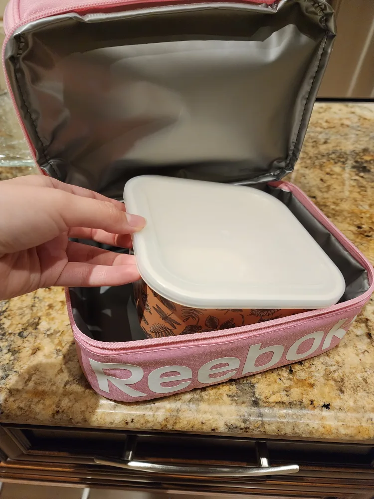 New Reebok Lunchbag image indicator(5)