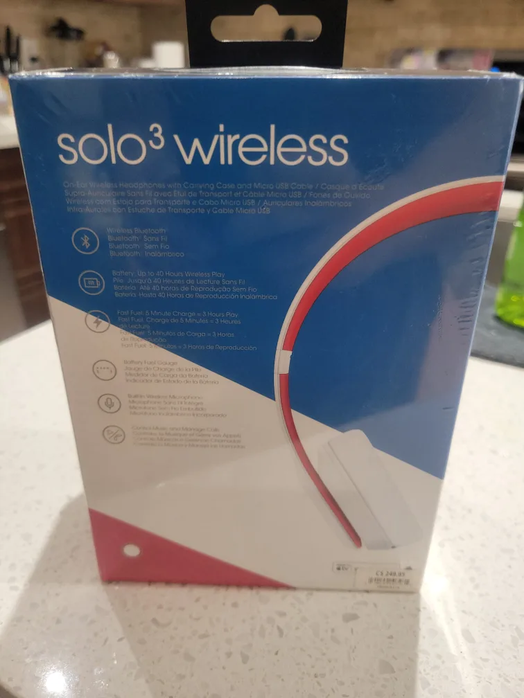 Beats Solo 3 Wireless Headphones Club Collection image indicator(3)