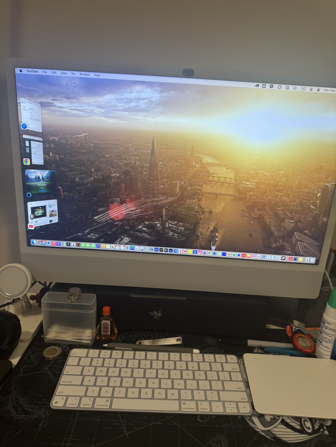 Silver M3 chip iMac Desktop Computer