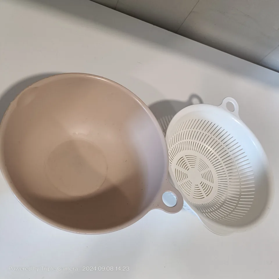 URGENT! 3 items : Colander Set of 2 + 1 New oil splatter screen image indicator(2)