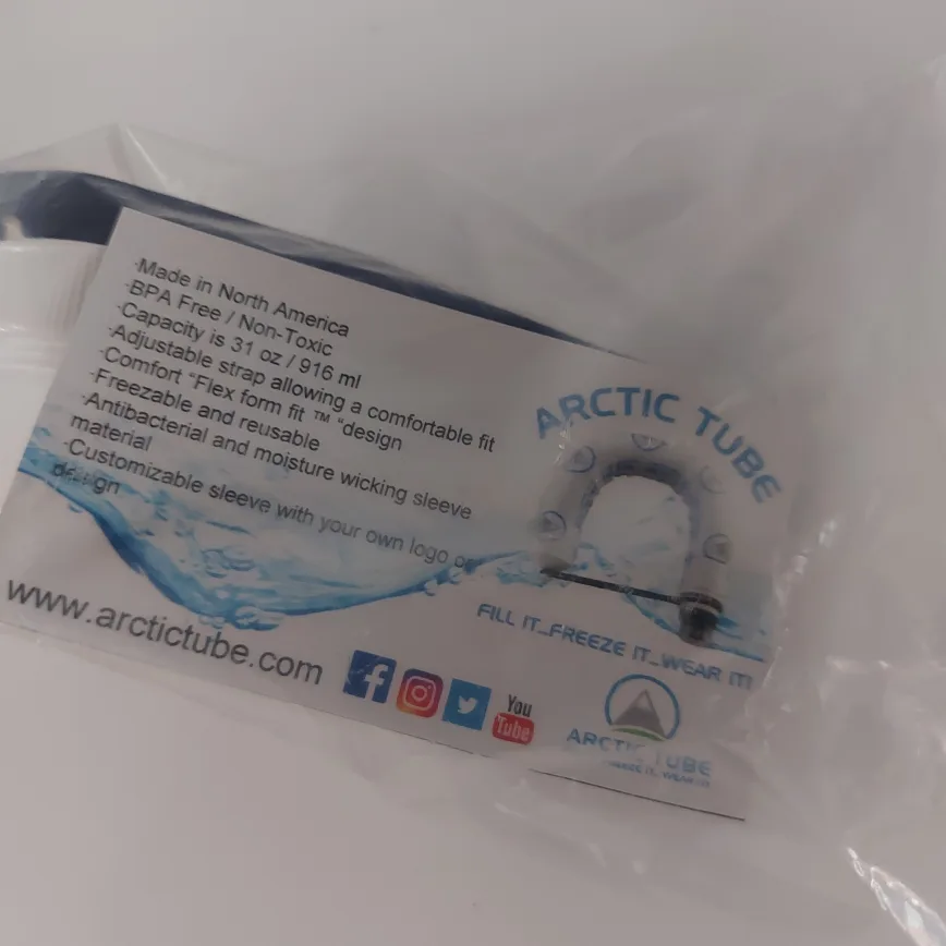 NEW - Unique 1L Arctic Tube Water Bottle image indicator(9)