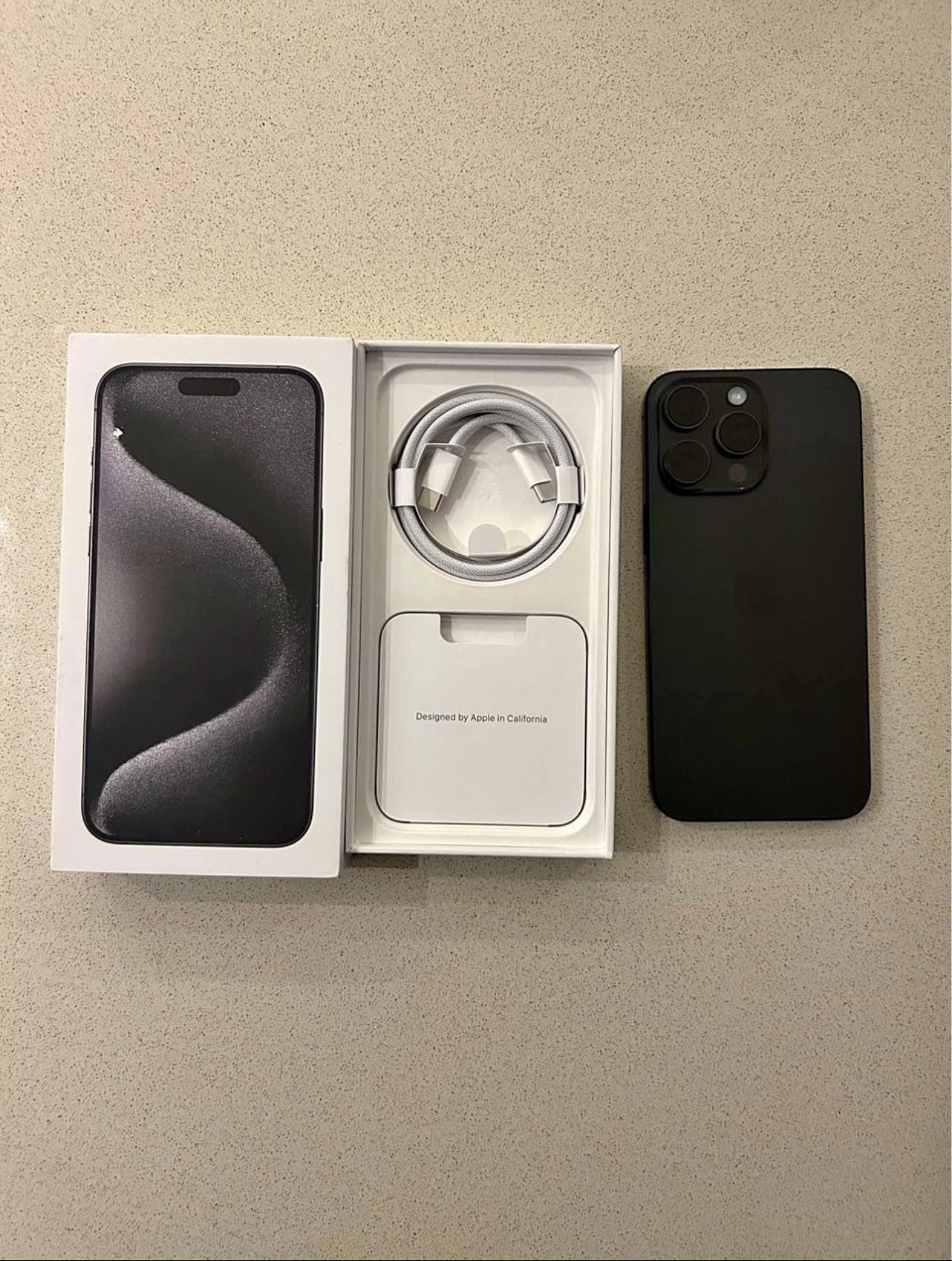 BRAND NEW iPhone 15 Pro Max - photo 2