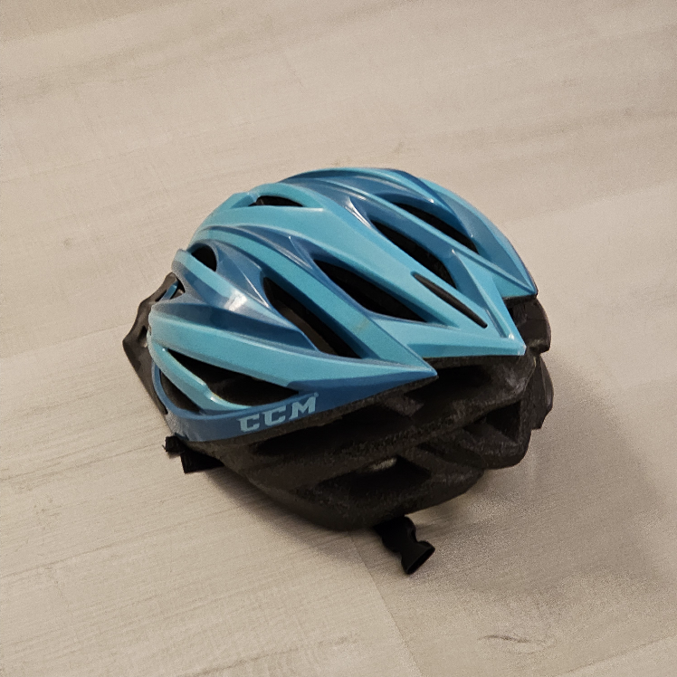 CCM Bike Helmet - photo 2