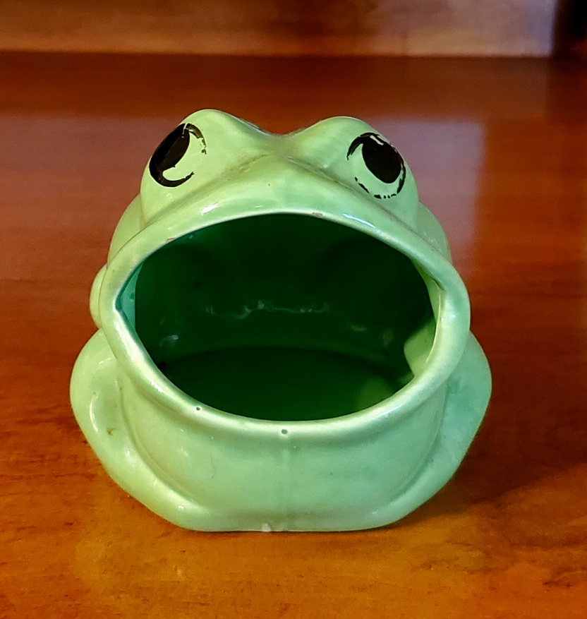 Vintage Green Frog Dish