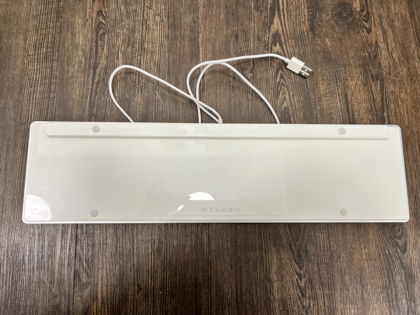 Apple A1243 Aluminium USB Wired Keyboard with Numeric Keypad - photo 2