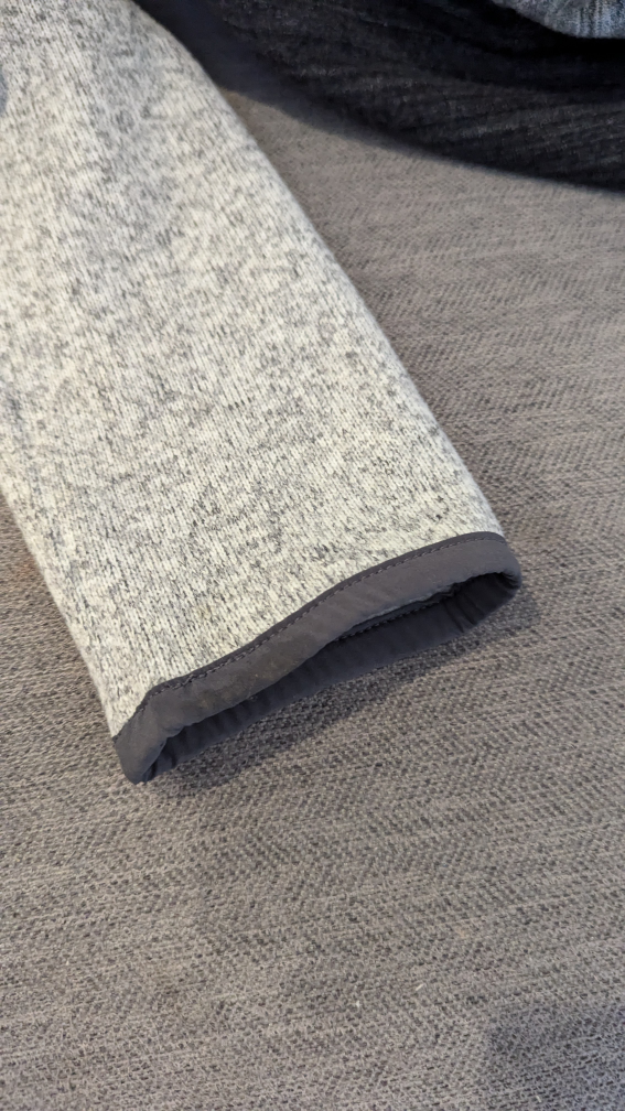 Lulu Lemon sweater - photo 3