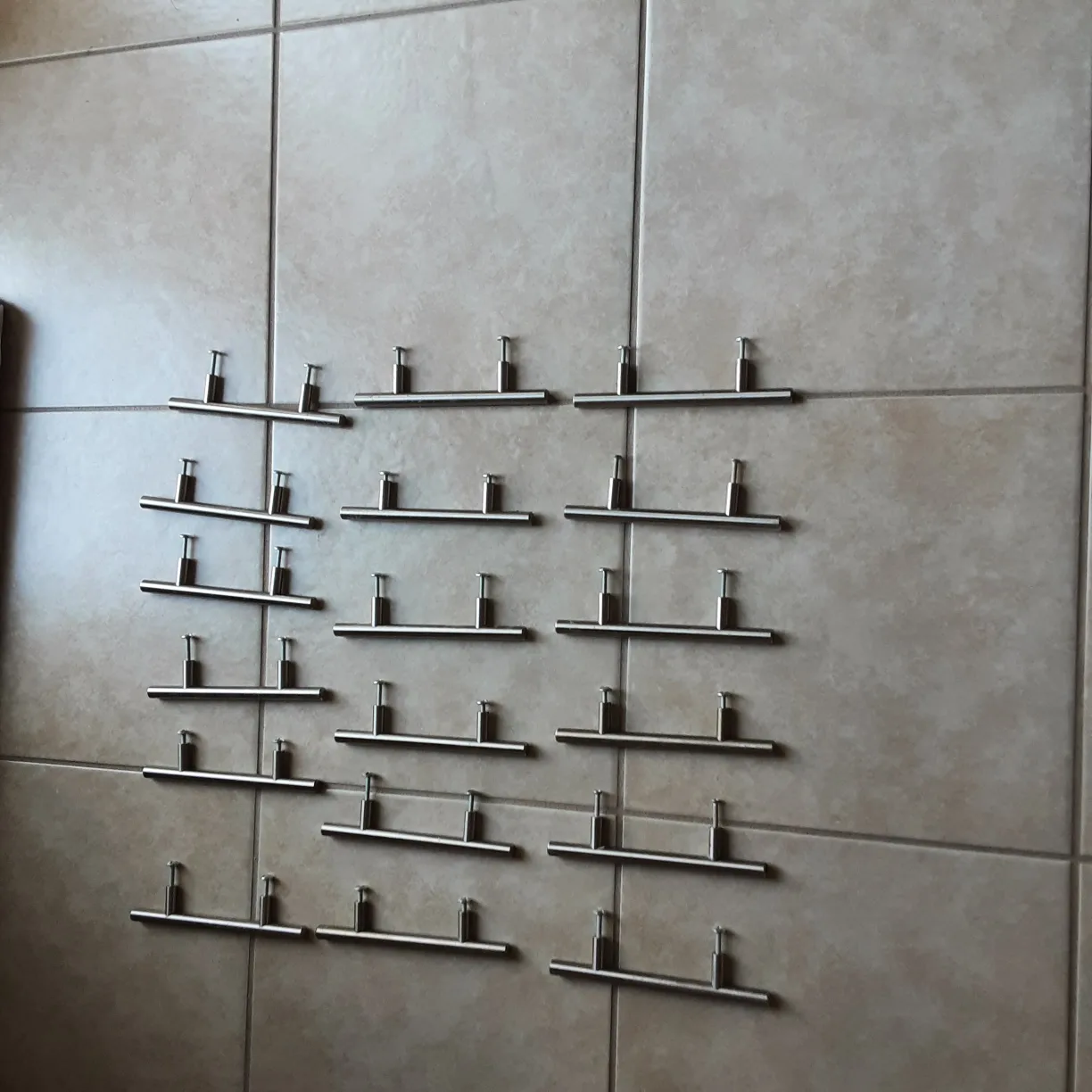 Cabinet Pulls thumbnail