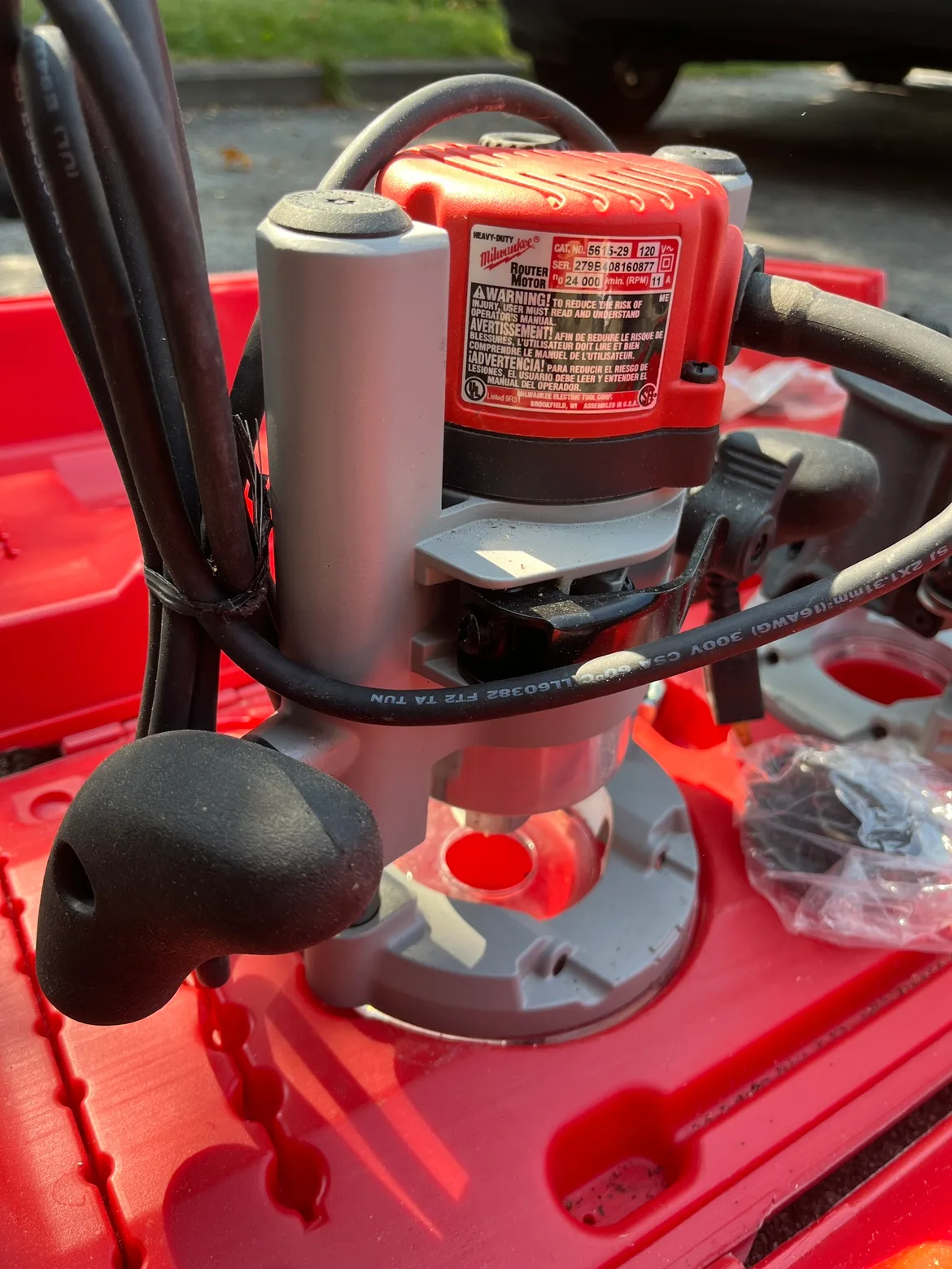 Milwaukee 1-3/4 Max HP Router Combo Kit image indicator(3)