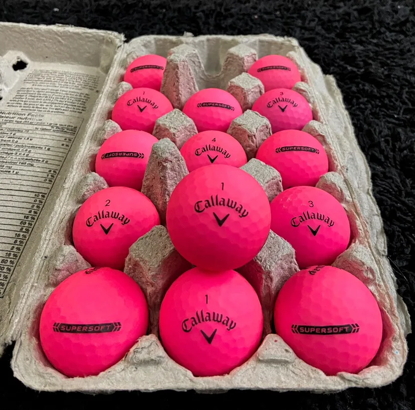 15 Callaway Supersoft Pink Golf Balls thumbnail
