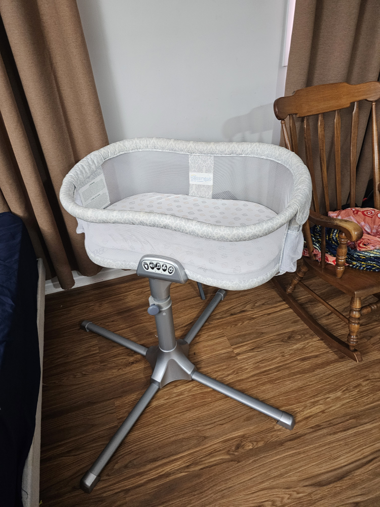 Halo Baby Basinet with Stand - photo 5
