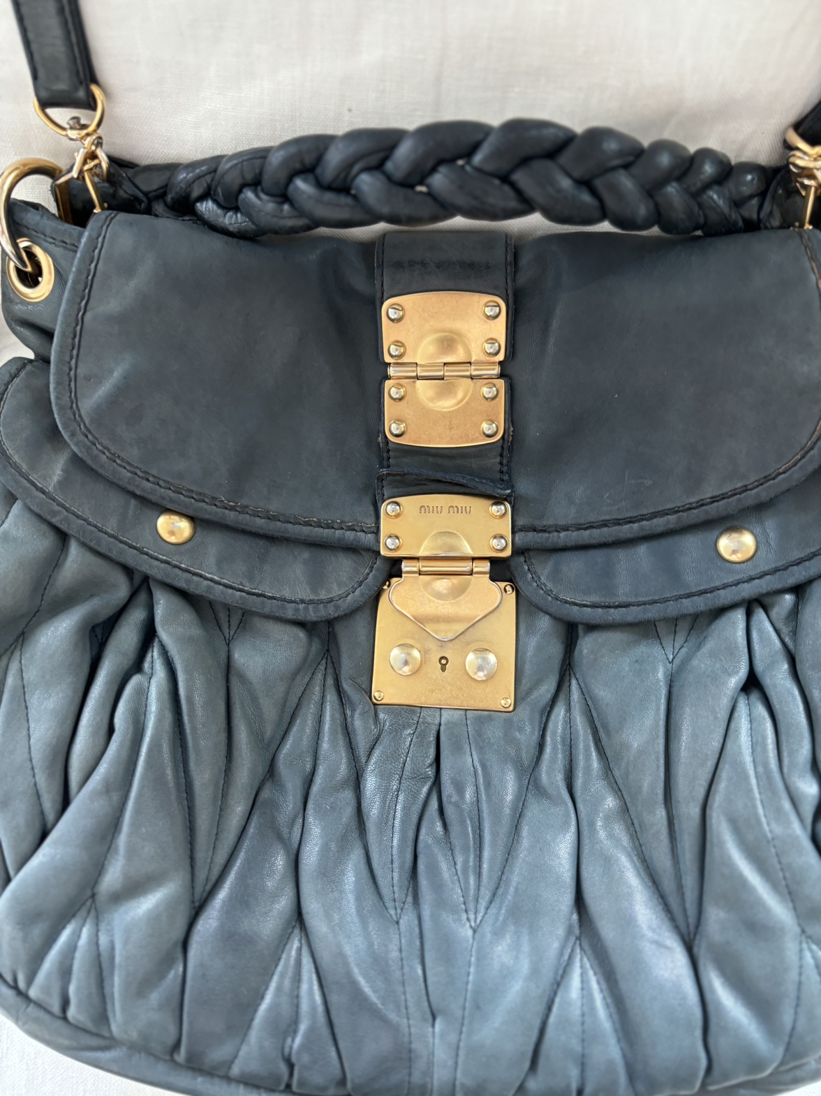 Miu Miu blue Matelasse coffer Leather Bag - photo 2